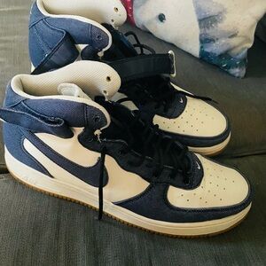 Nike High-Top Sneakers in Blue and White